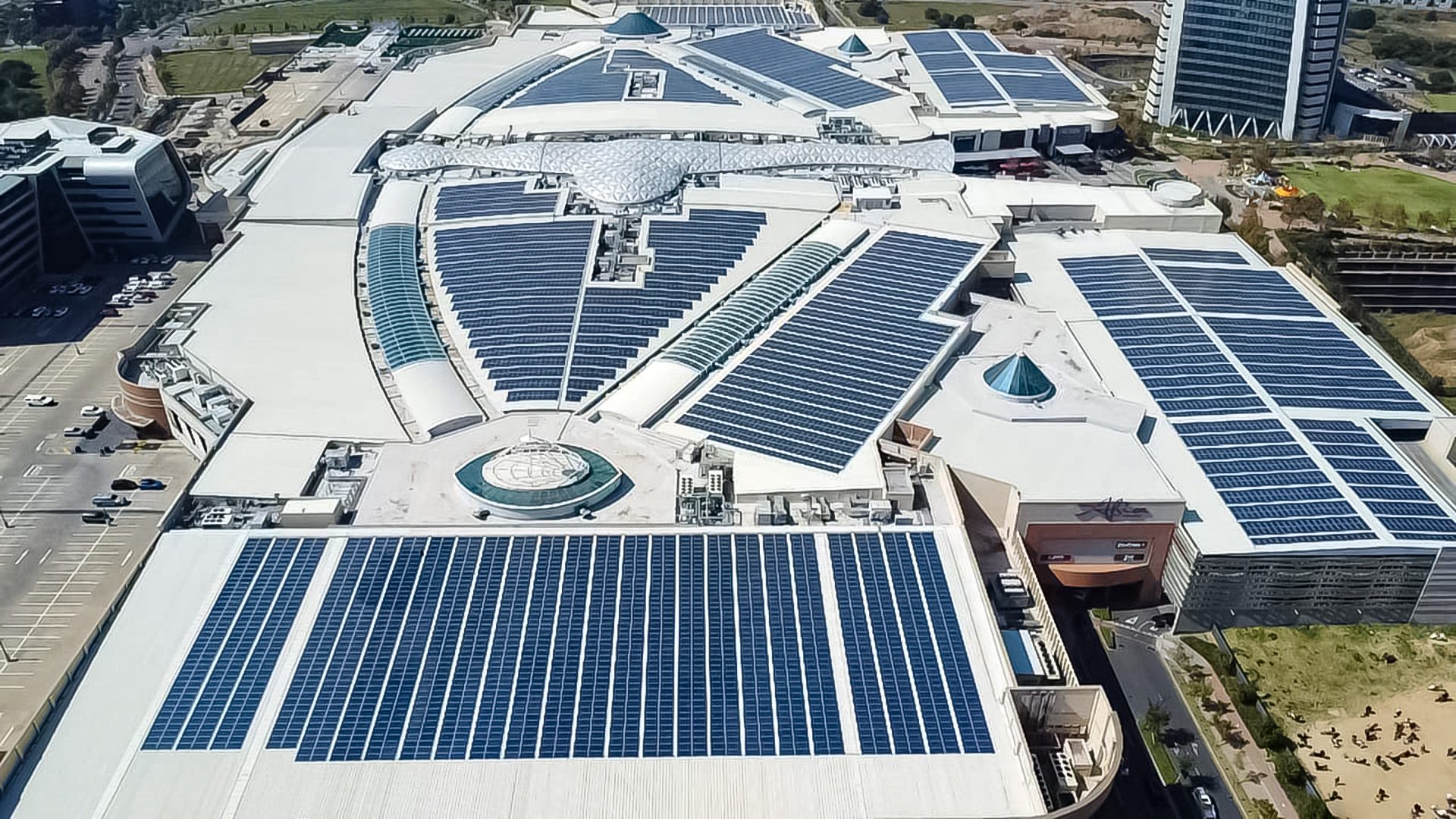 Sicon Groups roofing specialists conducting maintenance work on the Mall of Africas expansive roof structure